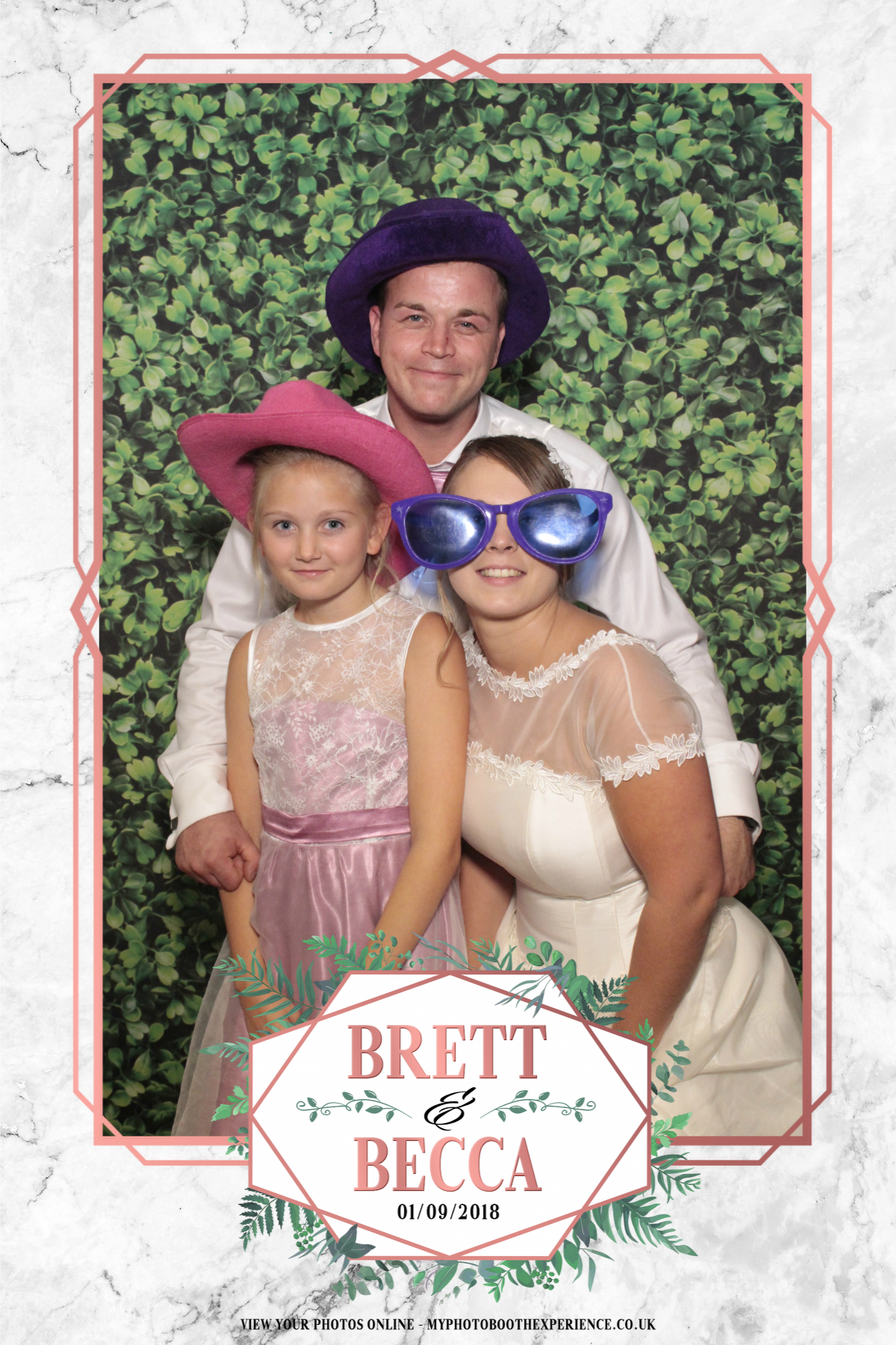 Brett & Becca's Wedding | View more photos from the event at gallery.myphotoboothexperience.co.uk/u/MyPhotoBoothExperienceLtd/Brett-Beccas-Wedding